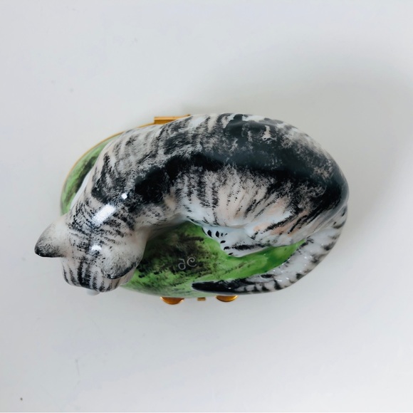 Limoges Trinket box - Chamart Limoges Porcelain Cat Box - Picture 9 of 15